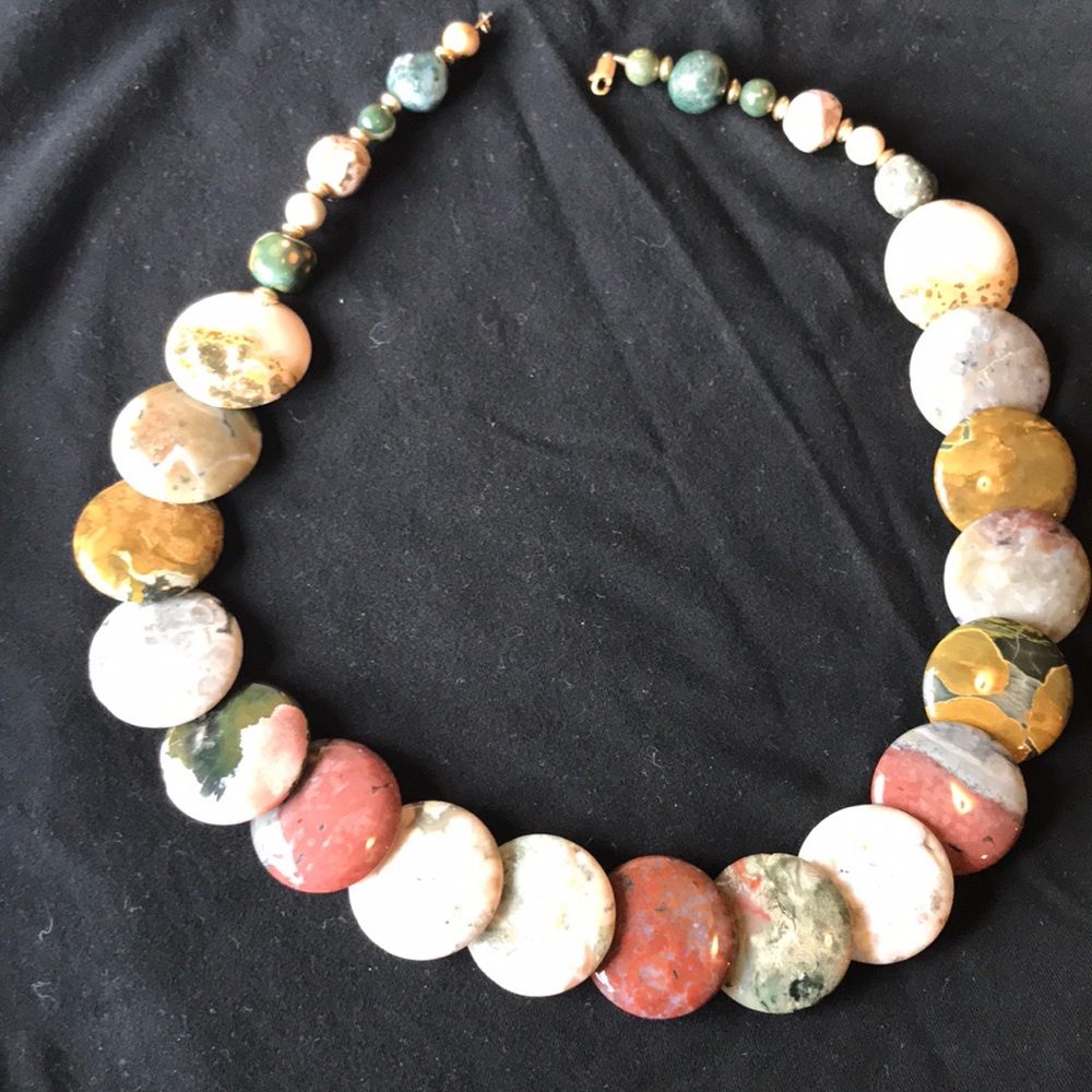 21 Inch Polished Stone Necklace